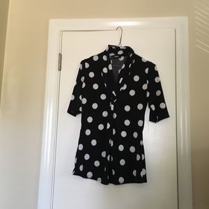 Premise studio top blouse. Black/White color.